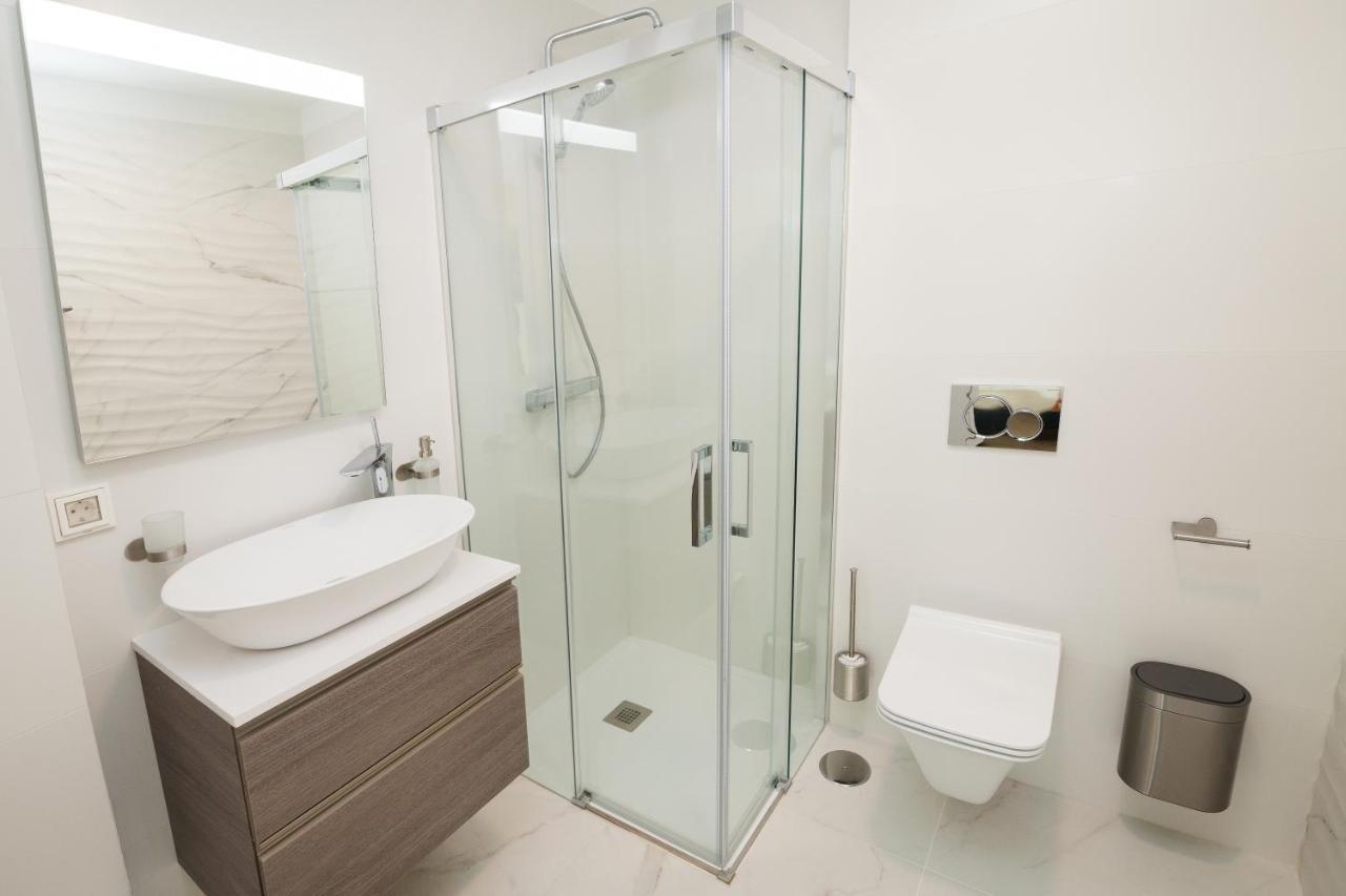 200M² New Villa B With Private, Heated Pool And Amazing Ocean View. Costa Adeje  Eksteriør billede